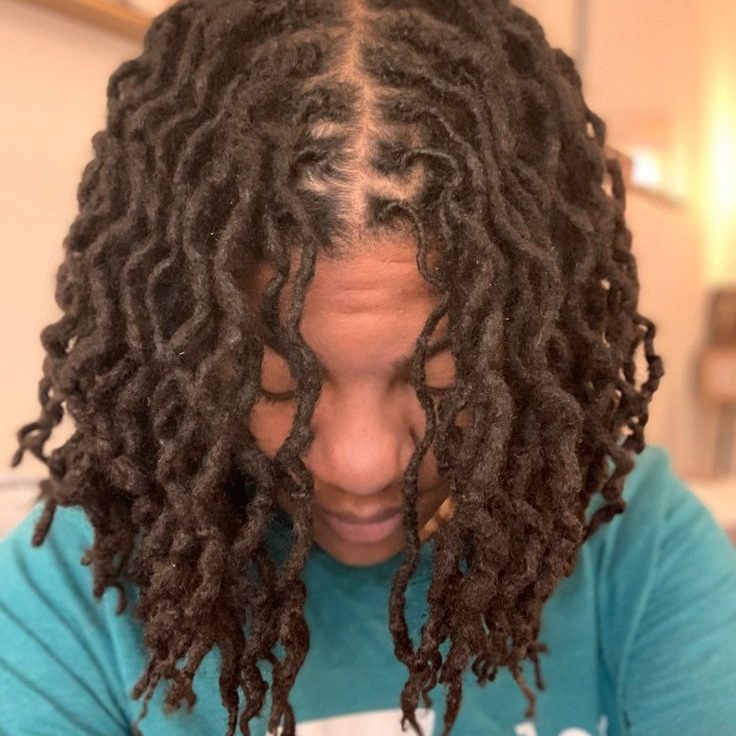 Short Black Wavy Dreadlock