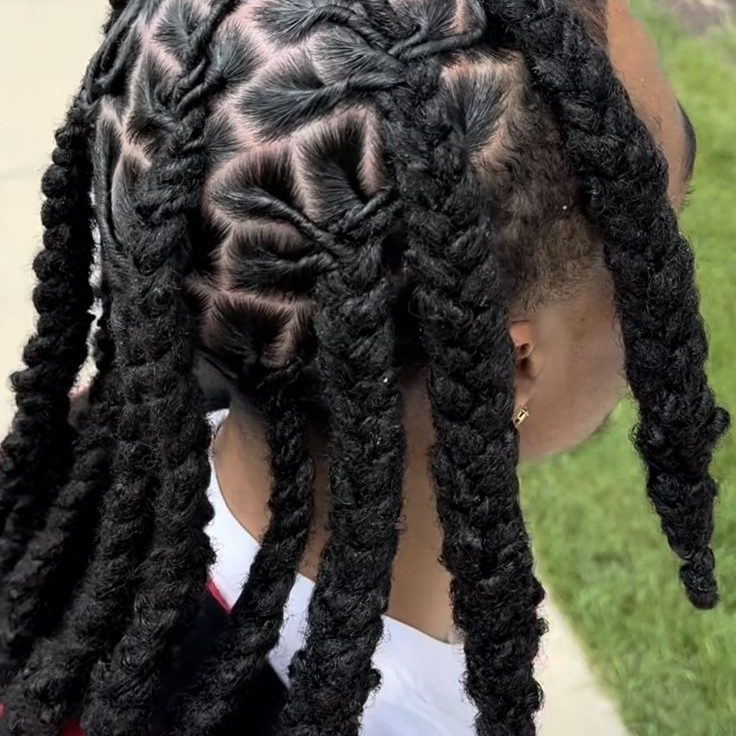 Shoulder Length Twist Dreadlock